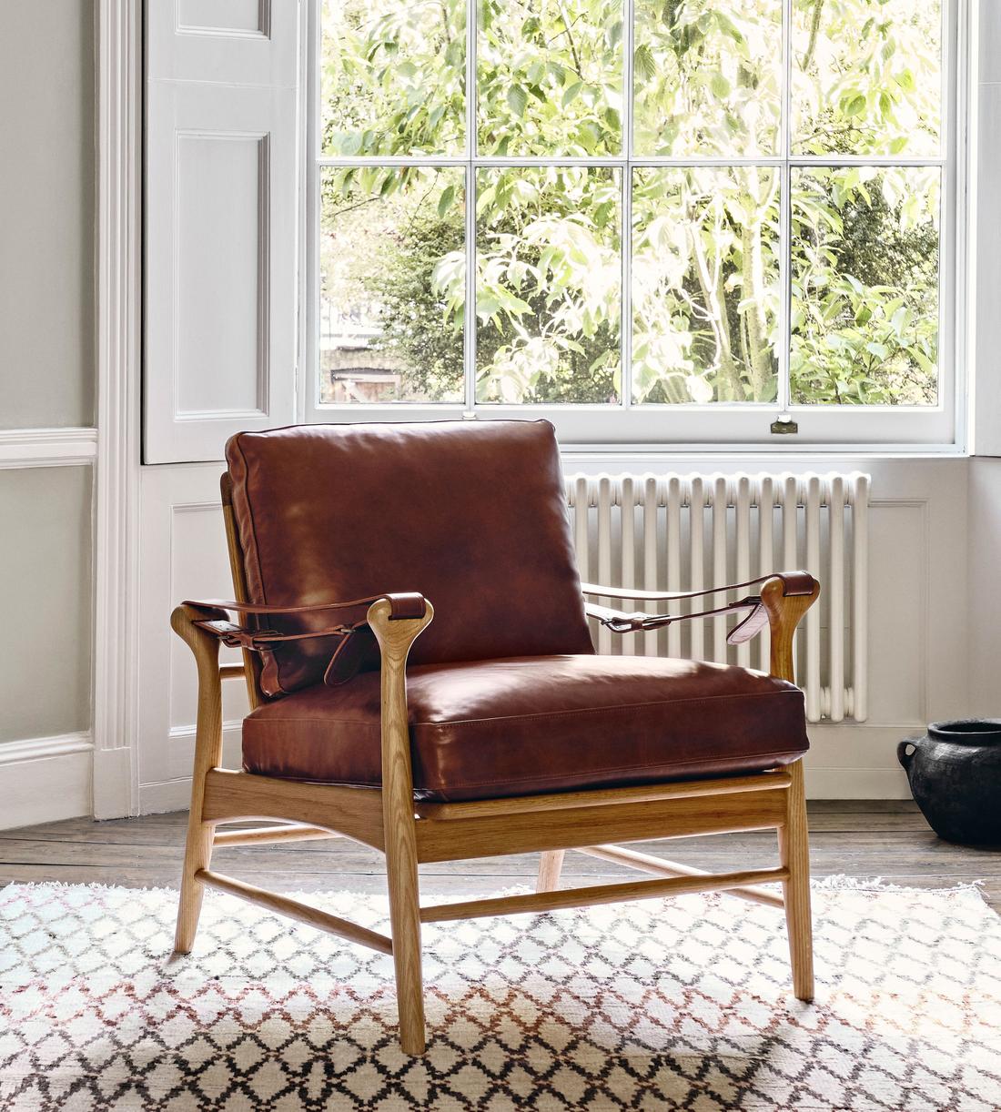 FURROWED-LEATHER 成る ARM CHAIR 