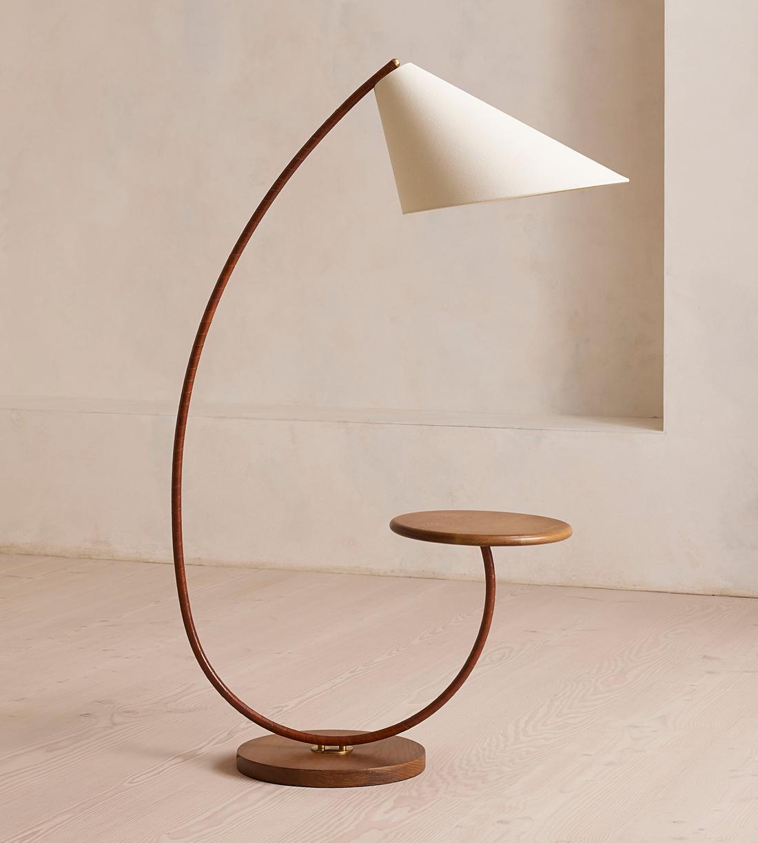 Winona Floor Lamp, US