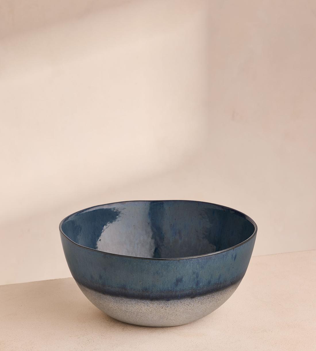 Nero Serving Bowl, Blue