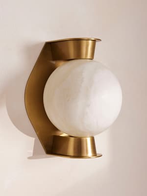 Vintage Wall Sconce Lamp - Matte Brass With Flower Glass Shade For Bedroom & Living Room