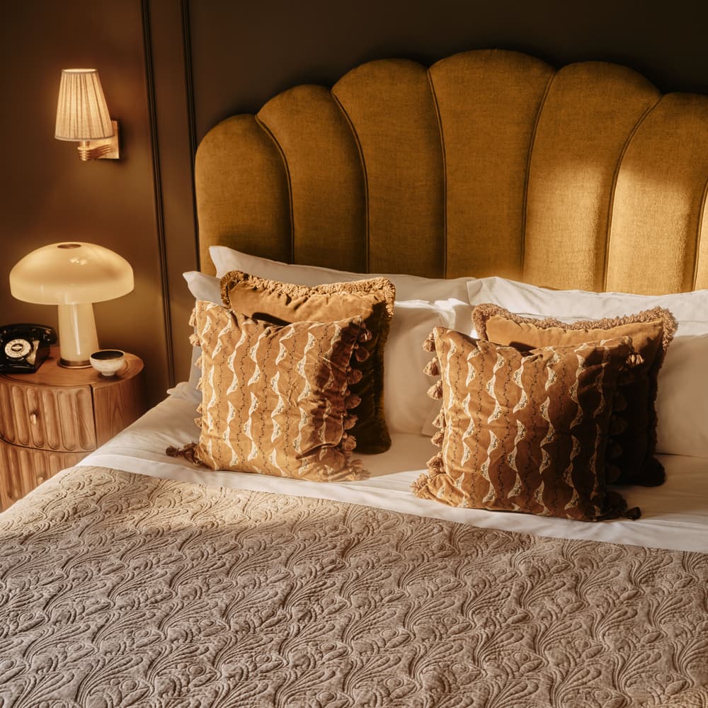 Viola Wall Light - Lifestyle - Image 3