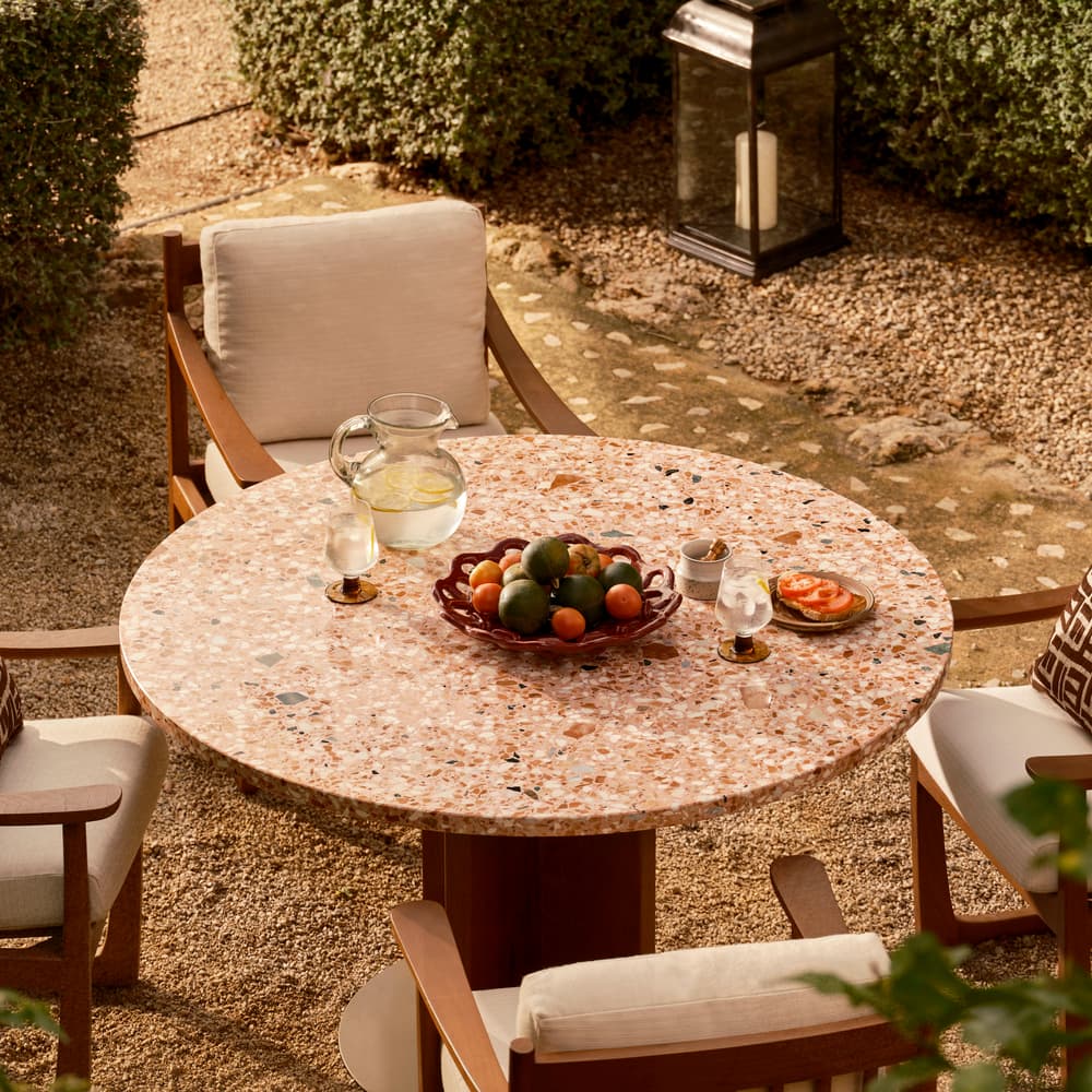 Dalmati Outdoor Dining Table - Red Terrazzo - Lifestyle - Image 3