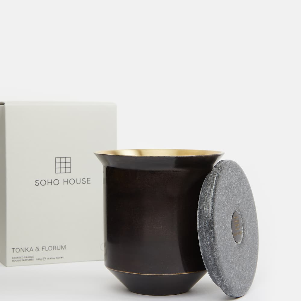 Turin Tonka and Florum Candle Patina Brass - 380g - Images - Image 3