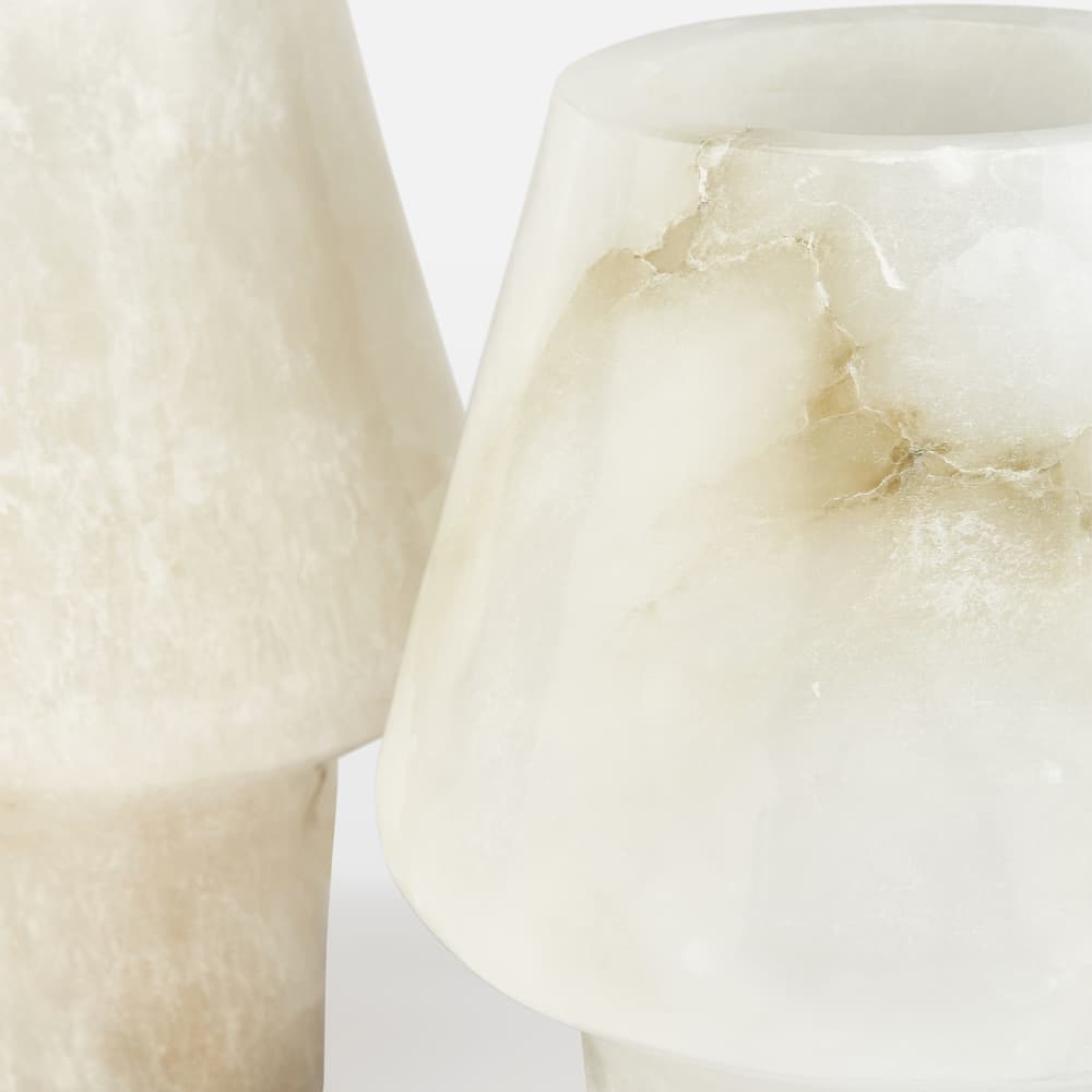 Logan Alabaster Table Lamp - US - Images - Image 3