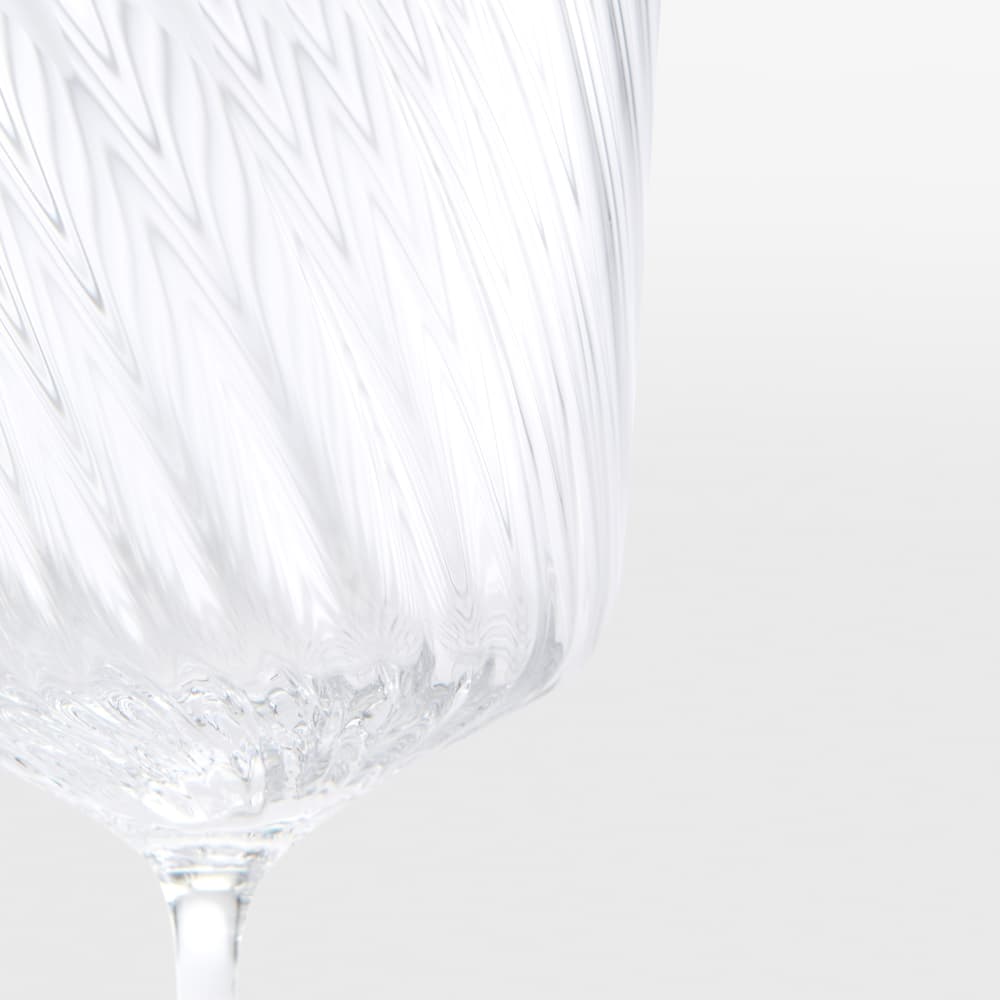 Brimscombe Optic Water Glass - Set of Four - Images - Image 3