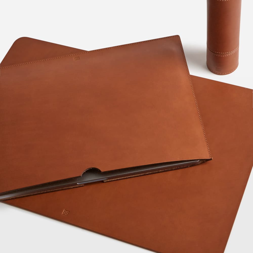 Paradise Row Laptop Sleeve - Tan - Images - Image 3