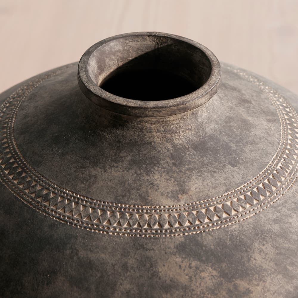 Kos Floor Vase - Large - Images - Image 3