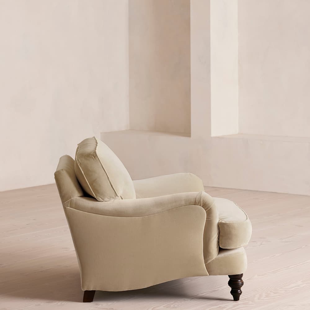 Arundel Loveseat - Velvet - Oyster - Images - Image 3