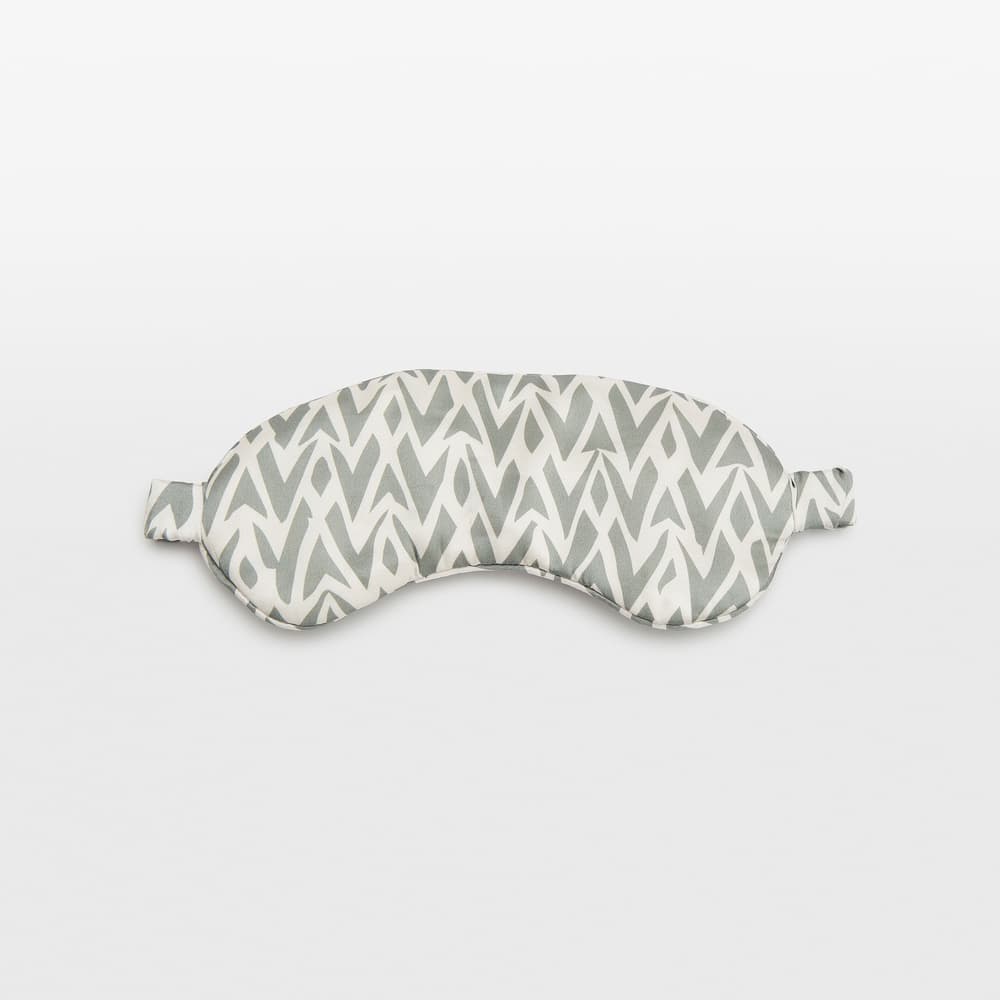 Berega Silk Eye Mask - Sage - Images - Image 3