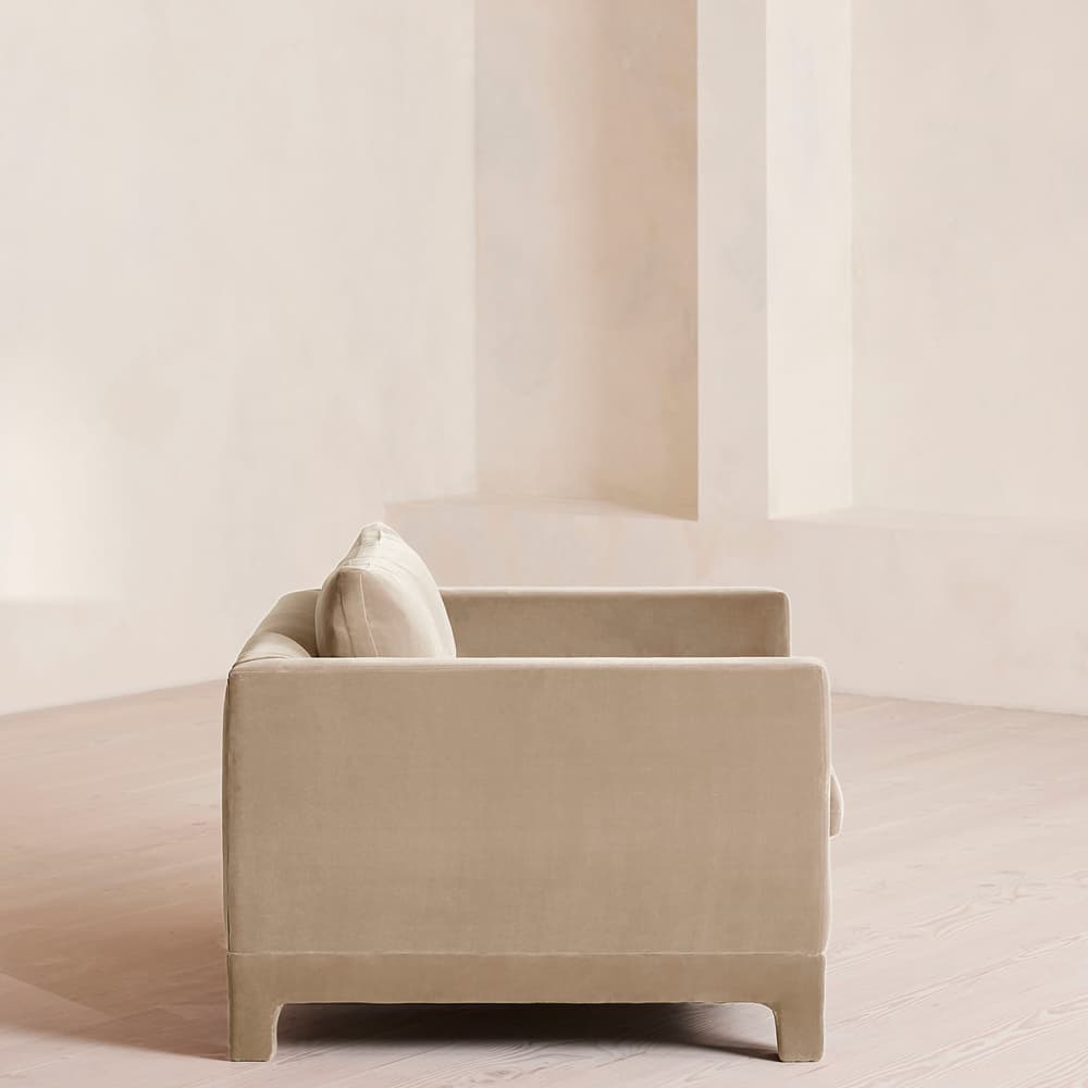 Ashford Loveseat Sofa - Velvet - Oyster - US - Images - Image 3