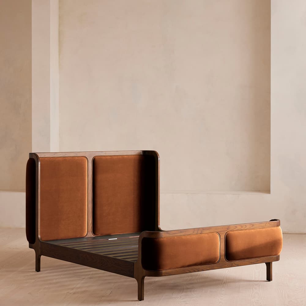 Belsa Bed - Super King - Velvet - Aubergine - UK - Images - Image 3