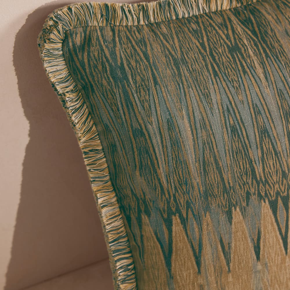 Andal Cushion - Images - Image 3