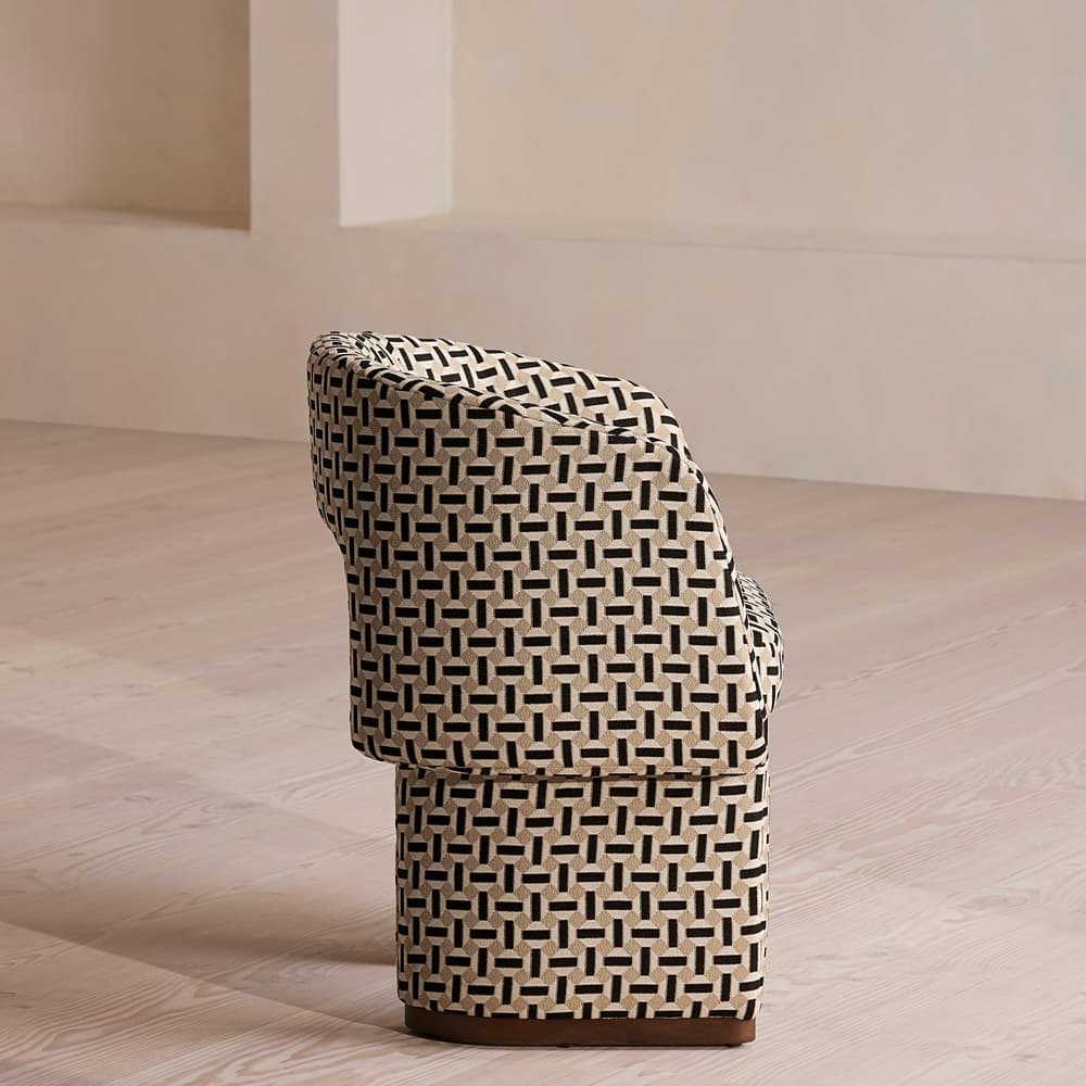 Morrell Outdoor Dining Chair - Geometric - Monochrome - Images - Image 3