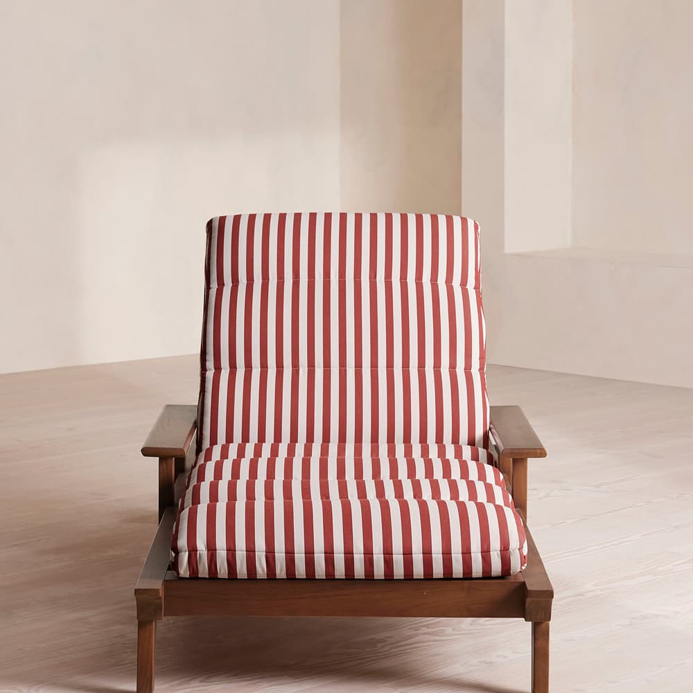Ardingly Outdoor Sunlounger - House Stripe - Red - Listing - Image 3