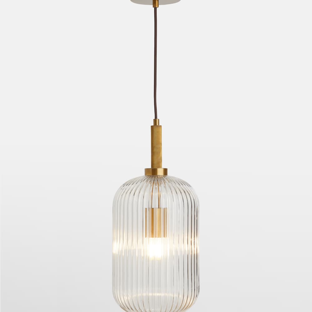 Marius Pendant US - Images - Image 3