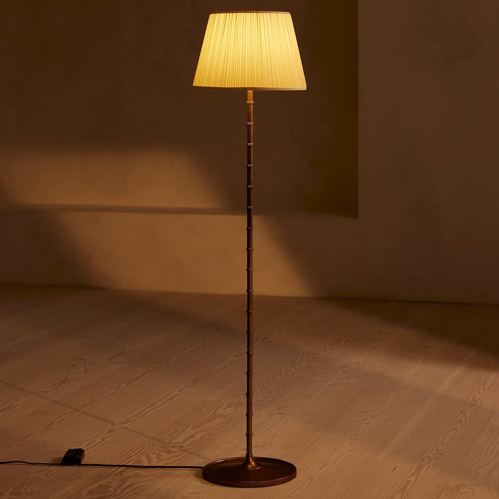 Alexander Floor Lamp - US - Listing - Image 3