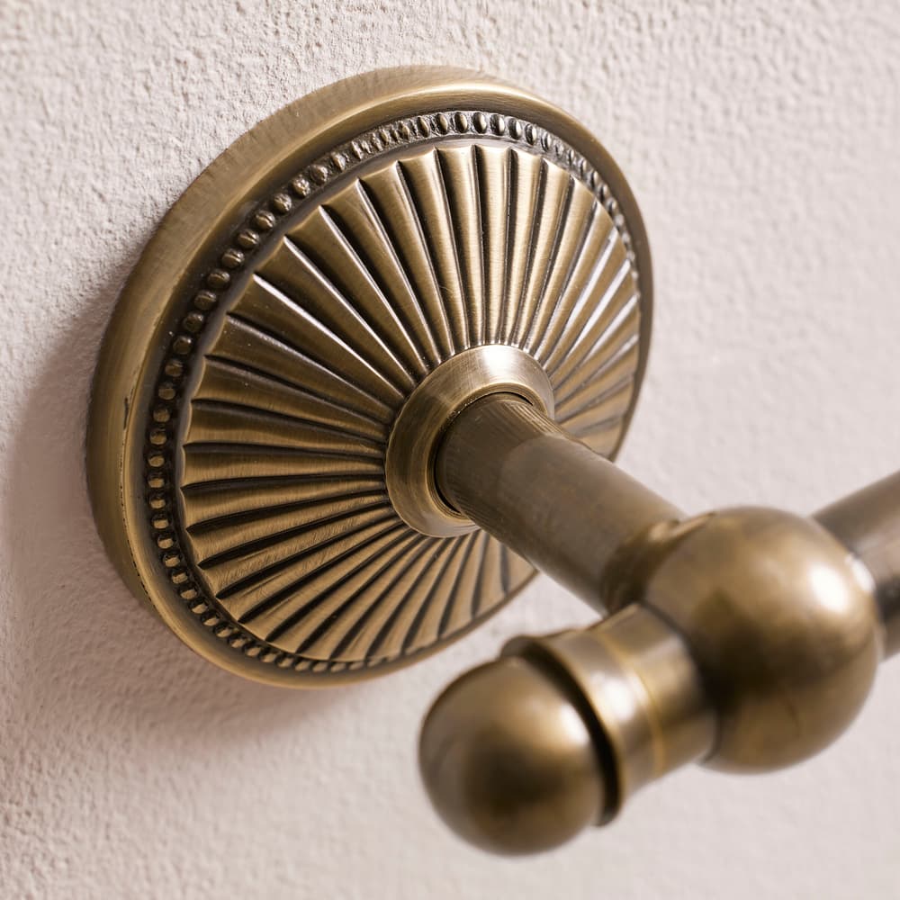 Charlton Toilet Roll Holder - Brass - Images - Image 3