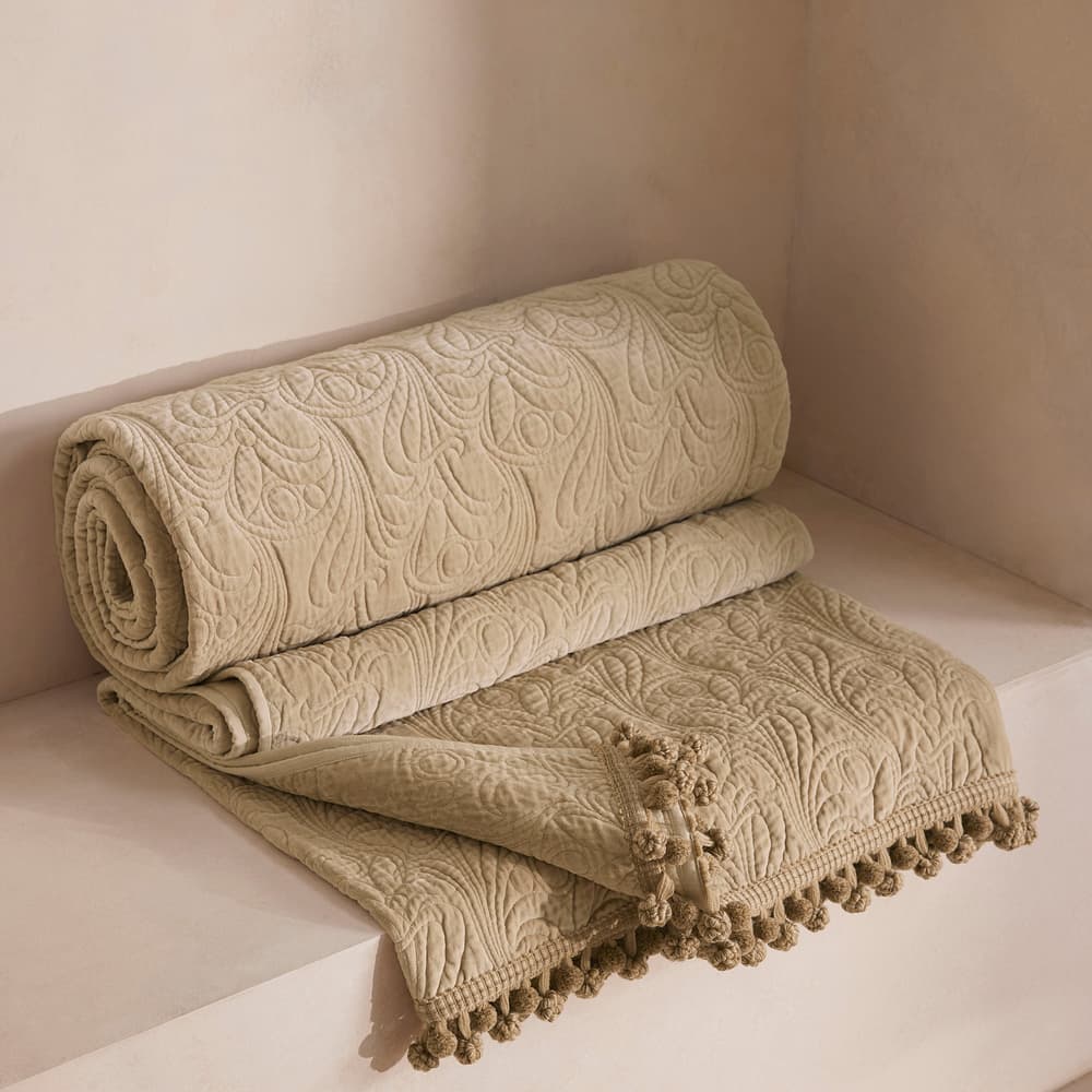 Obie Bedspread Cream - 245 x 290cm - Listing - Image 3