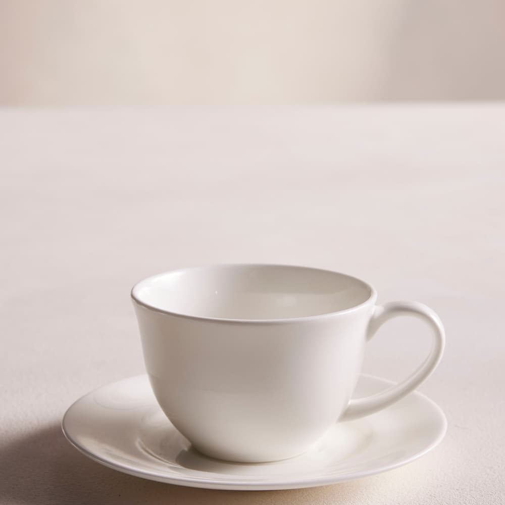 House Teacup and Saucer - Bone China - White - Set of Four - Listing - Image 3