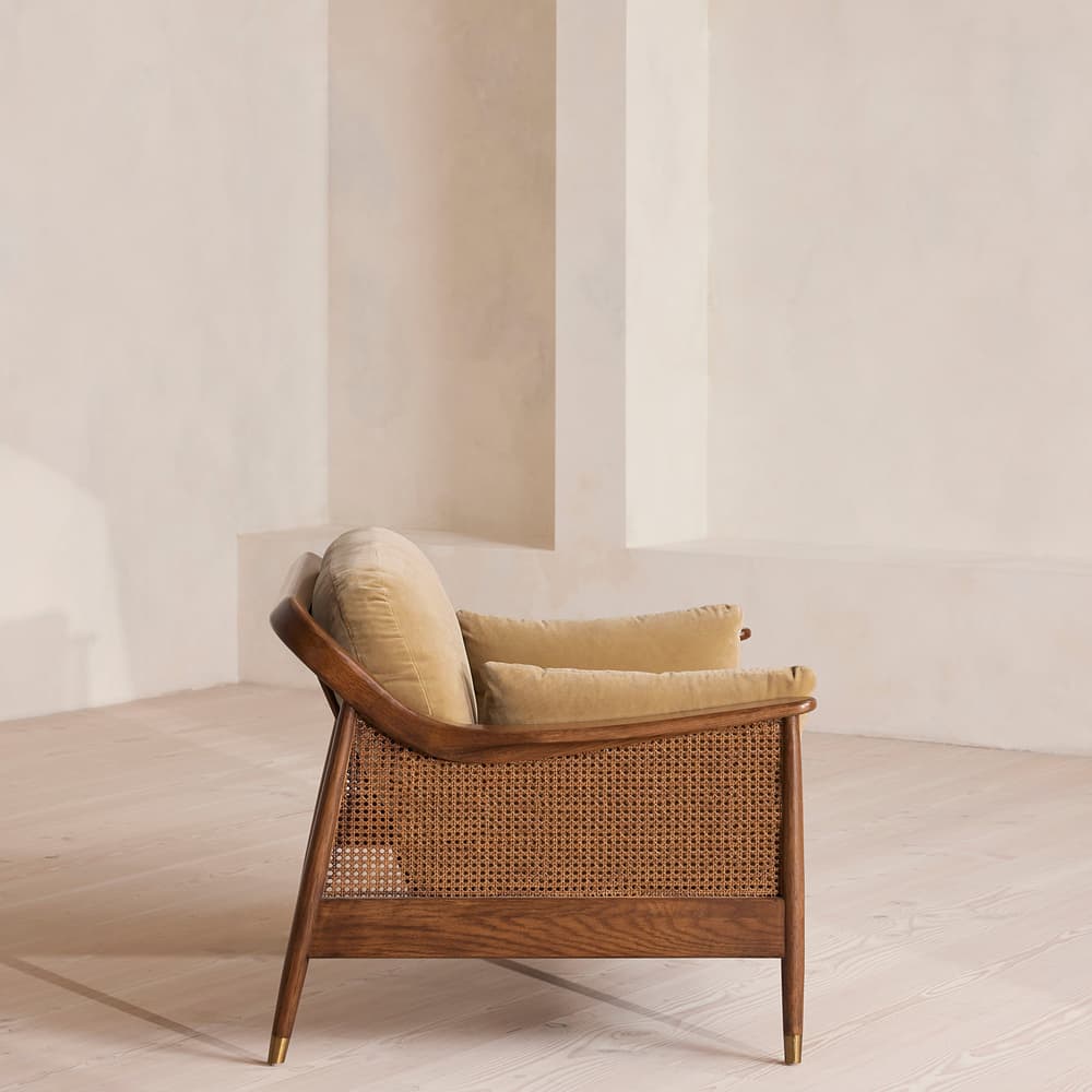 Atlanta Loveseat - Velvet - Camel - Images - Image 3