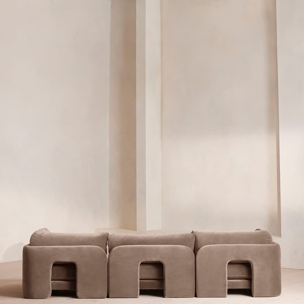 Odell Deeper Sit Sectional Sofa - Four Seater - Velvet Taupe US - Images - Image 3