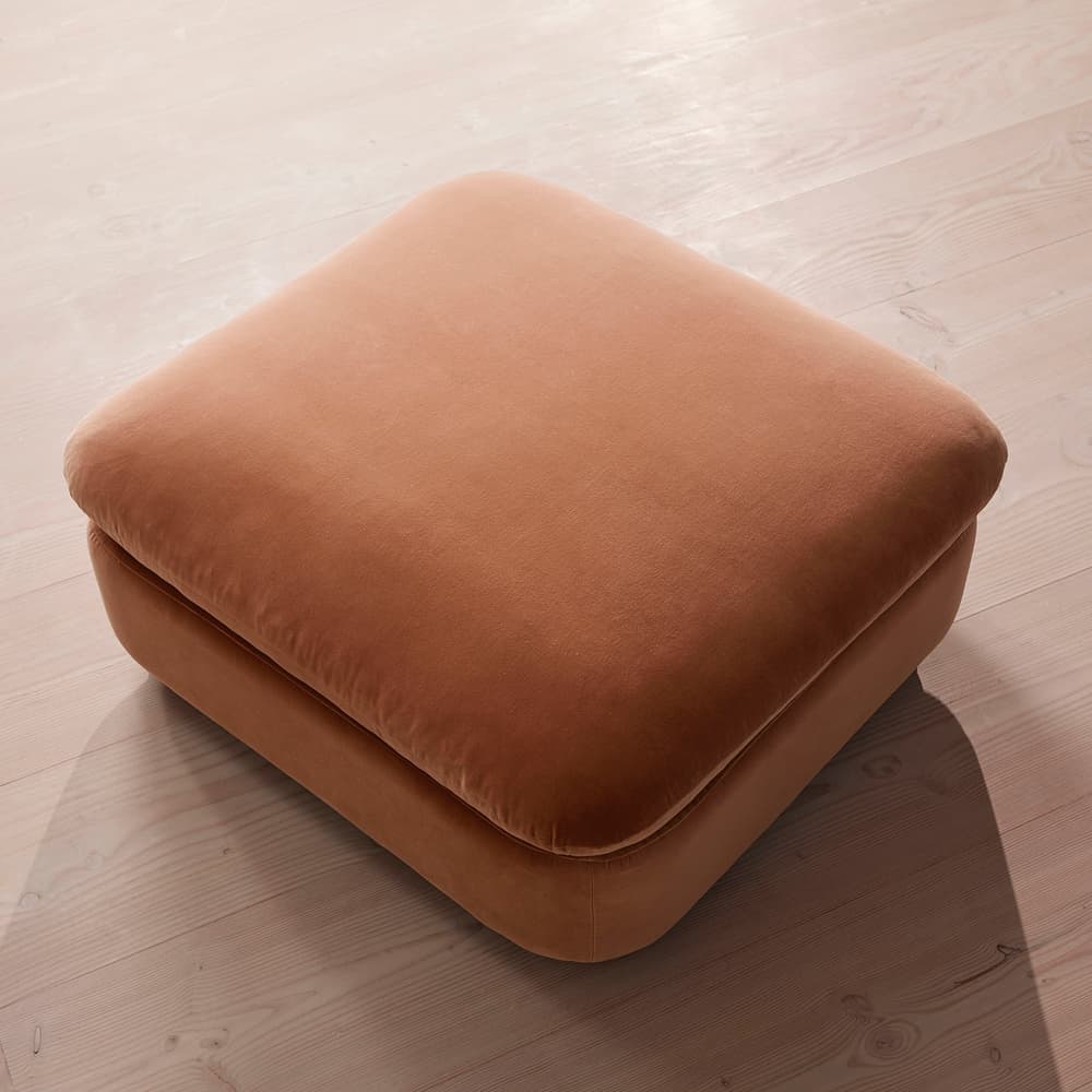 Rava Ottoman - Velvet - Antique Rose - Images - Image 3