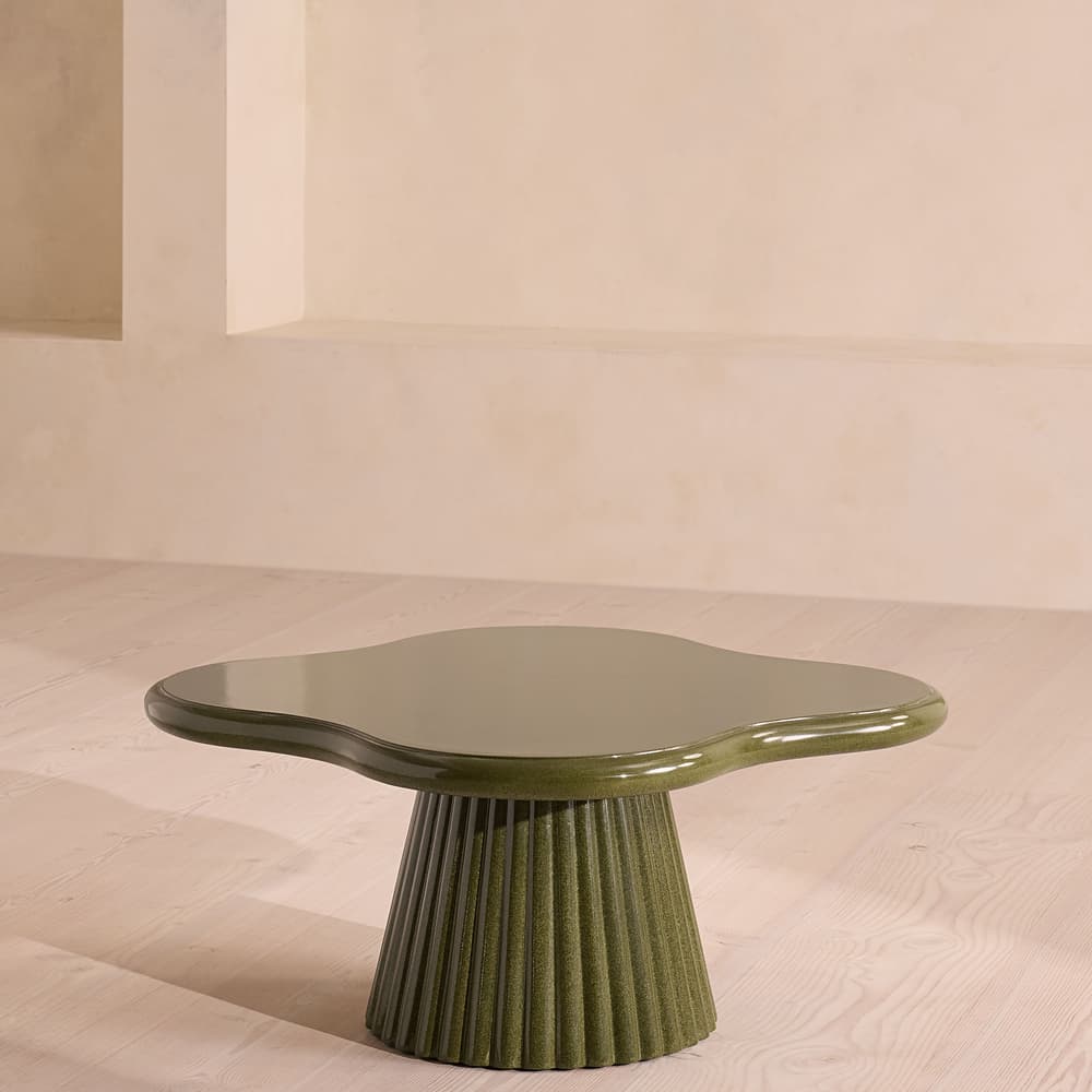 Dayton Outdoor Coffee Table - Concrete - Pine - Listing - Image 3