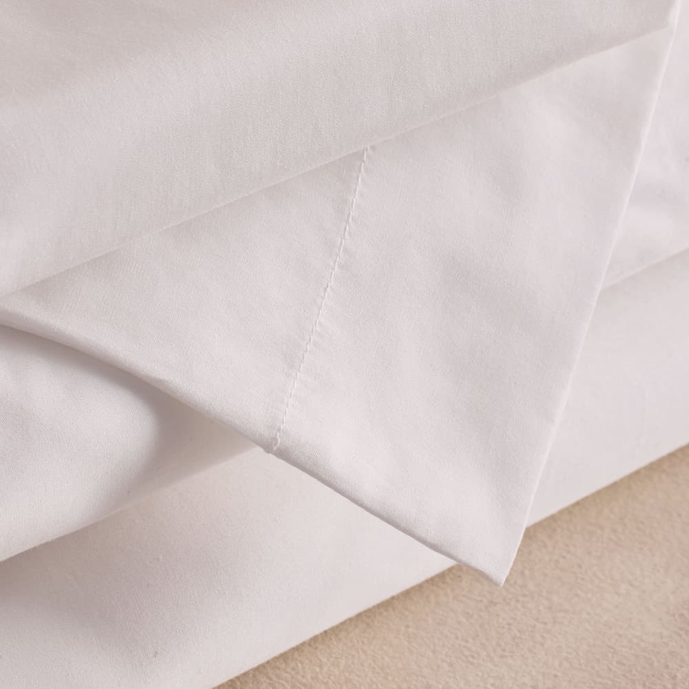 Sheets and Pillowcase Set - Queen - US - Images - Image 3