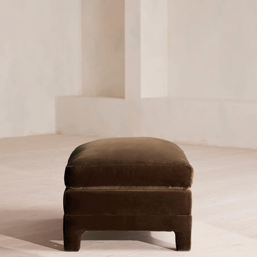 Ashford Ottoman - Velvet - Chocolate - Images - Image 3