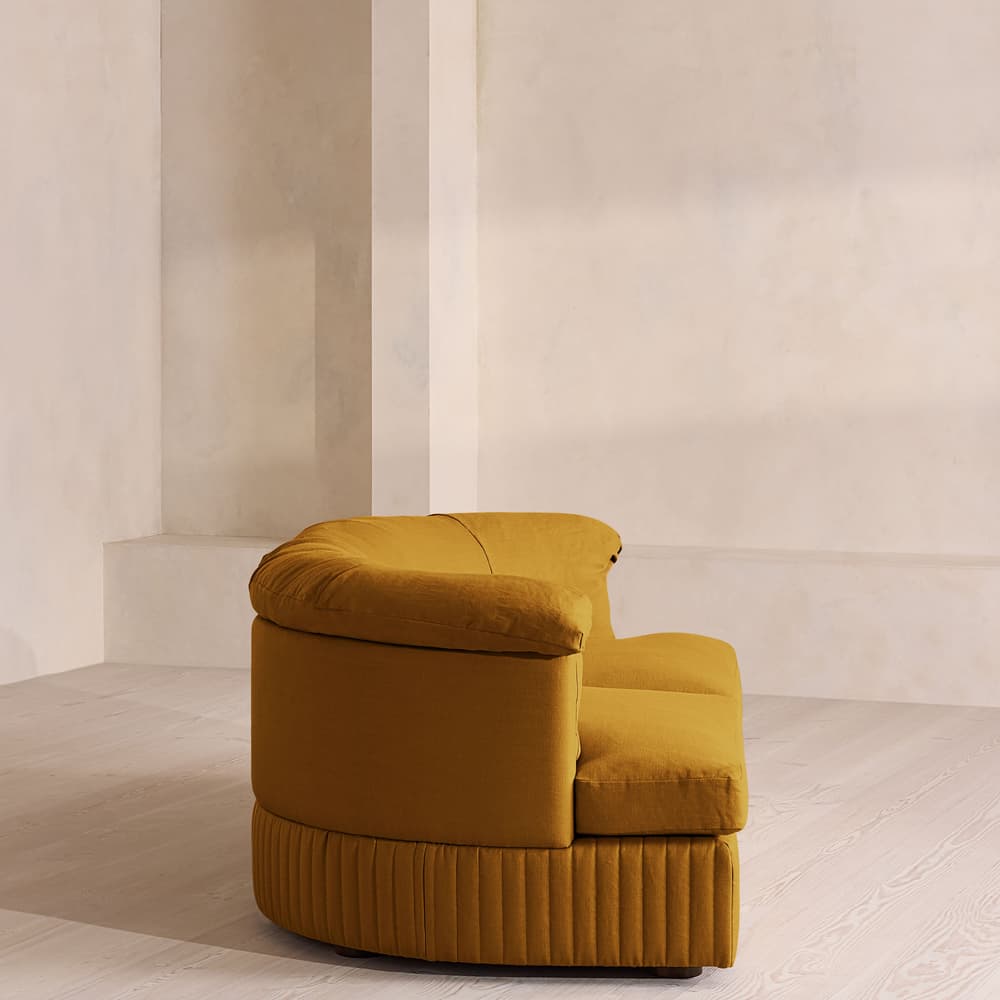 Oona Sectional Sofa - Three Seater - Linen - Turmeric - US - Images - Image 3