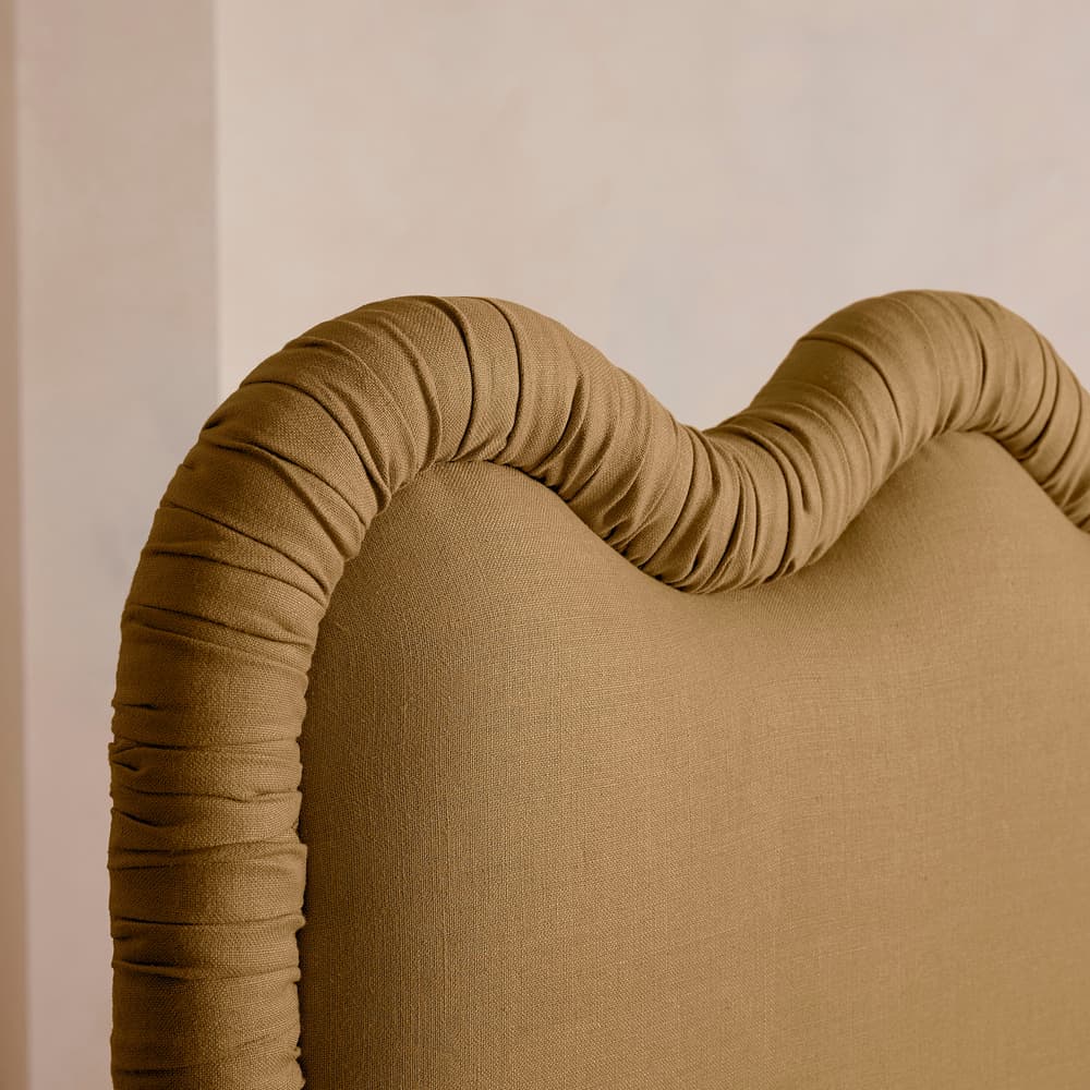 Tristan Bed - King - Linen - Ochre - US - Images - Image 3