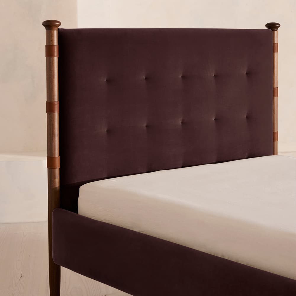 Paolo Bed - Queen - Velvet - Aubergine - US - Images - Image 3
