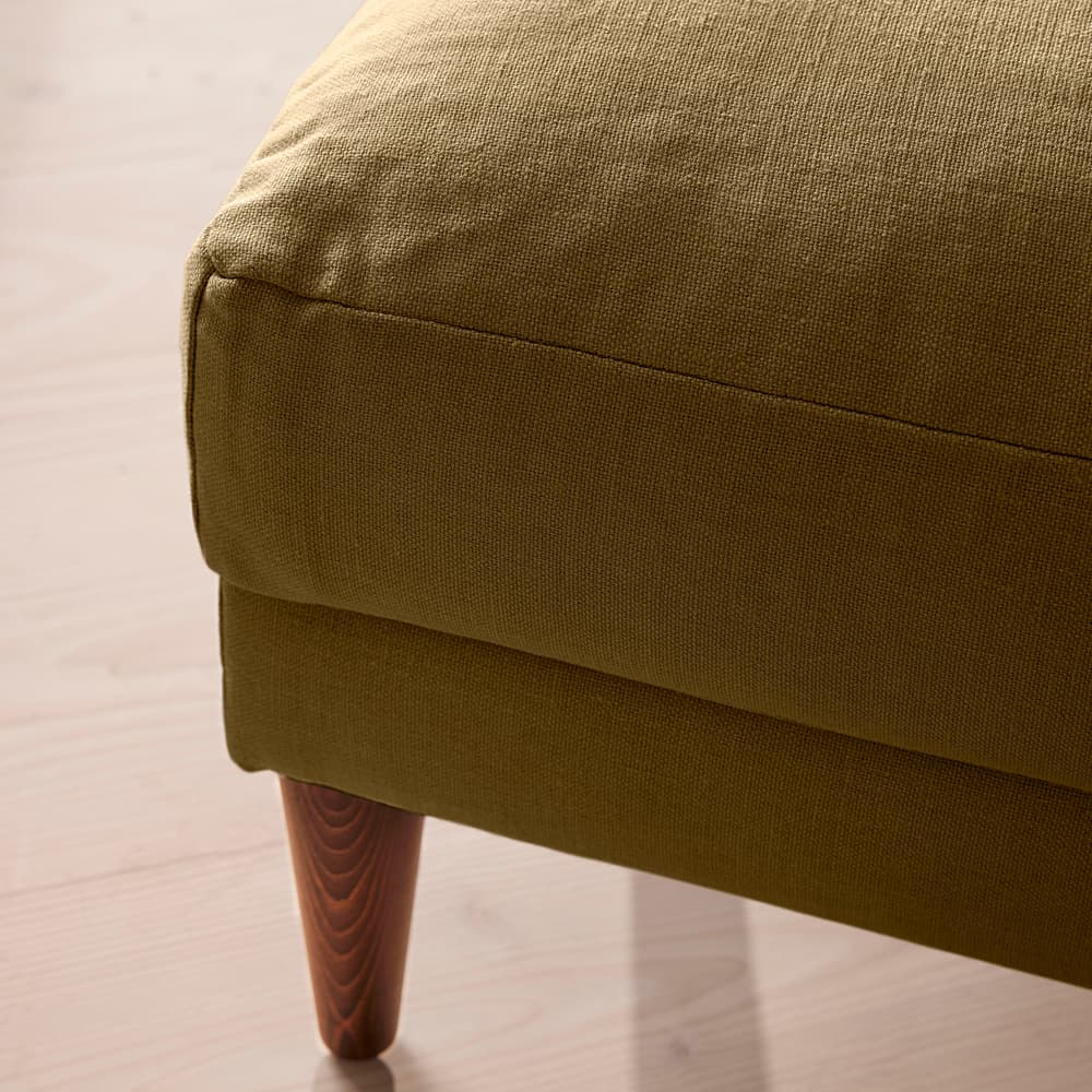 Reya Ottoman - Linen - Wheat - US - Images - Image 3