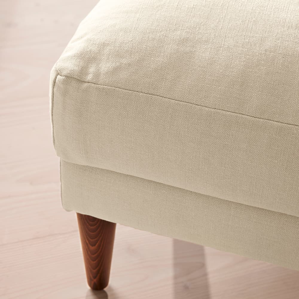 Reya Ottoman - Linen - Bisque - Images - Image 3