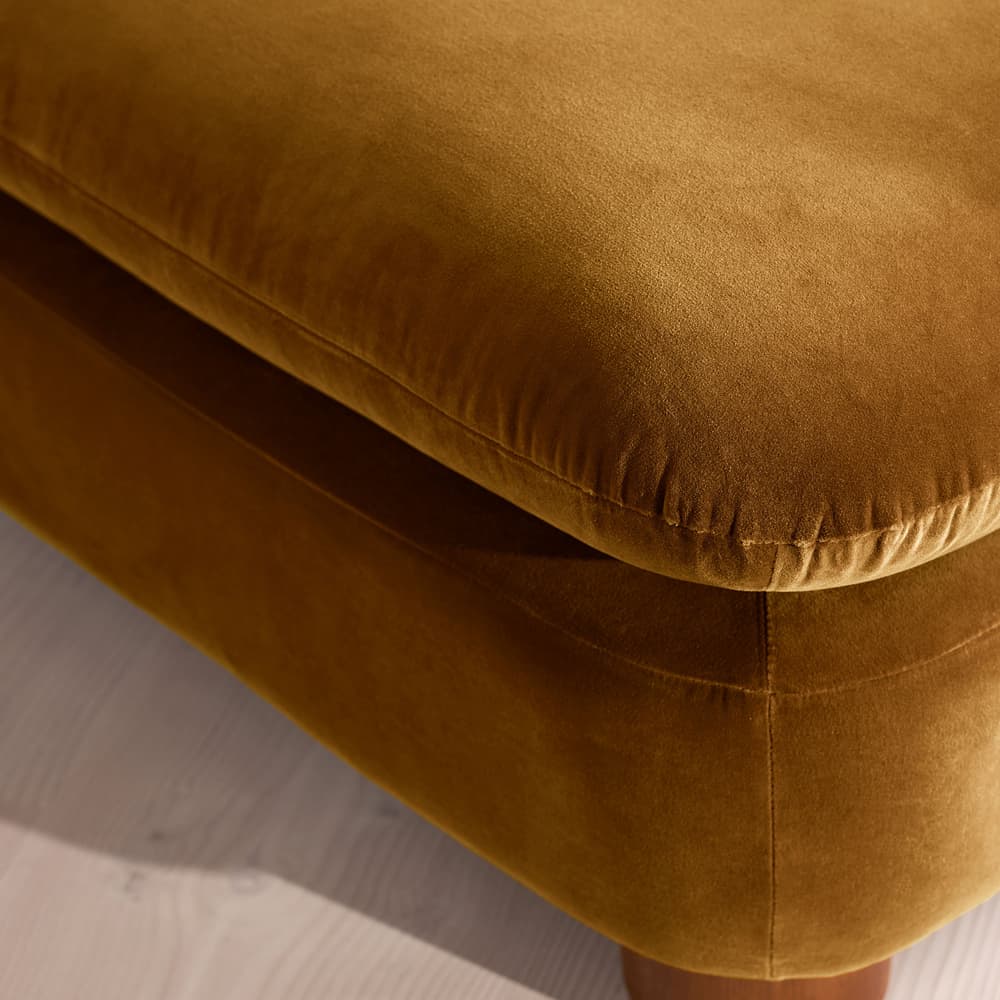 Vivienne Ottoman - Velvet Mustard - Images - Image 3