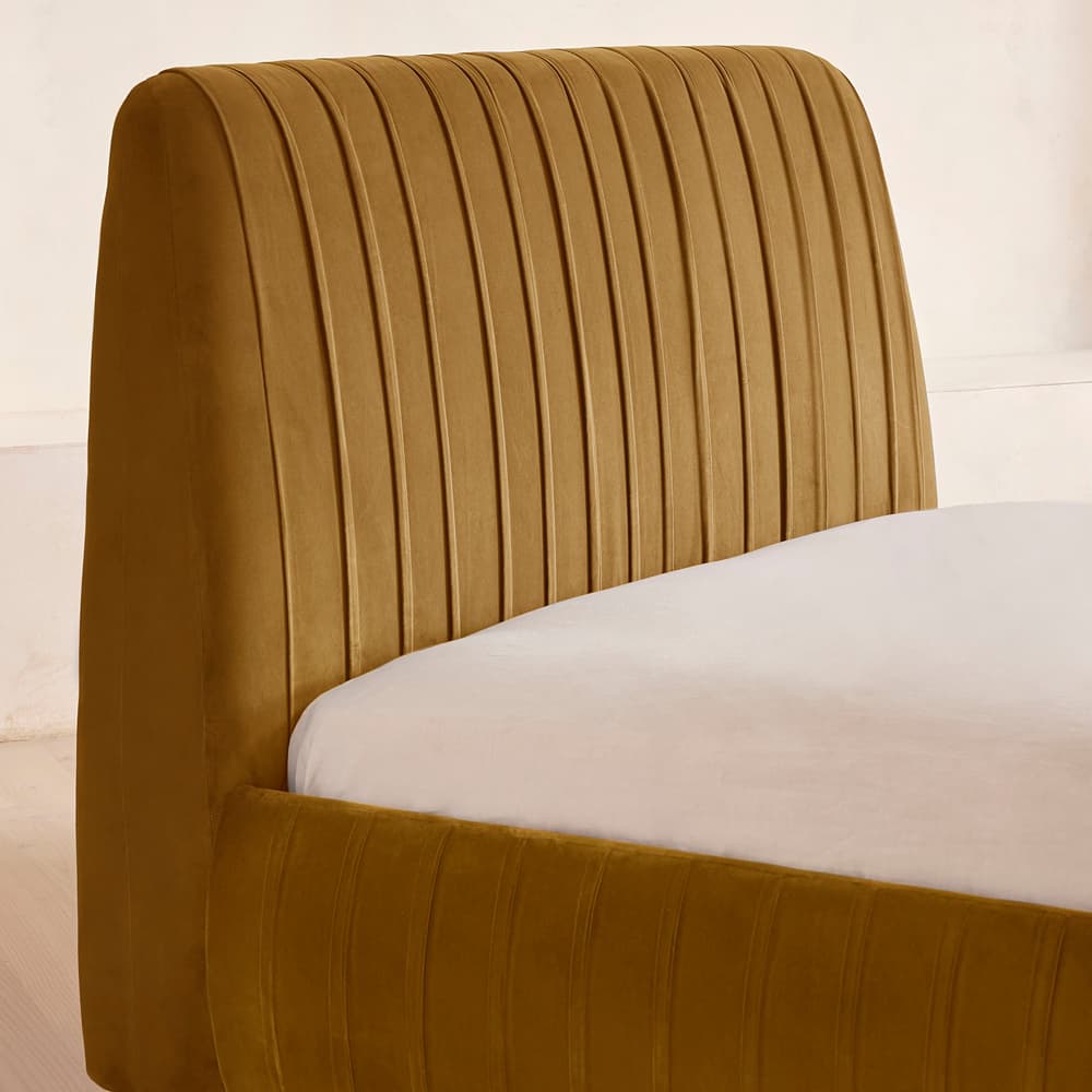 Vivienne Bed - King - Velvet - Mustard - US - Images - Image 3