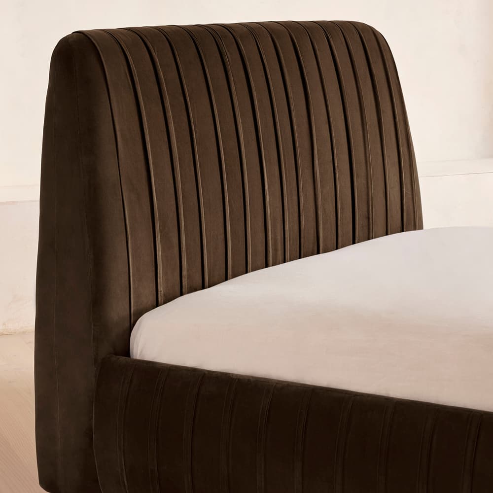 Vivienne Bed - King - Velvet - Chocolate - US - Images - Image 3