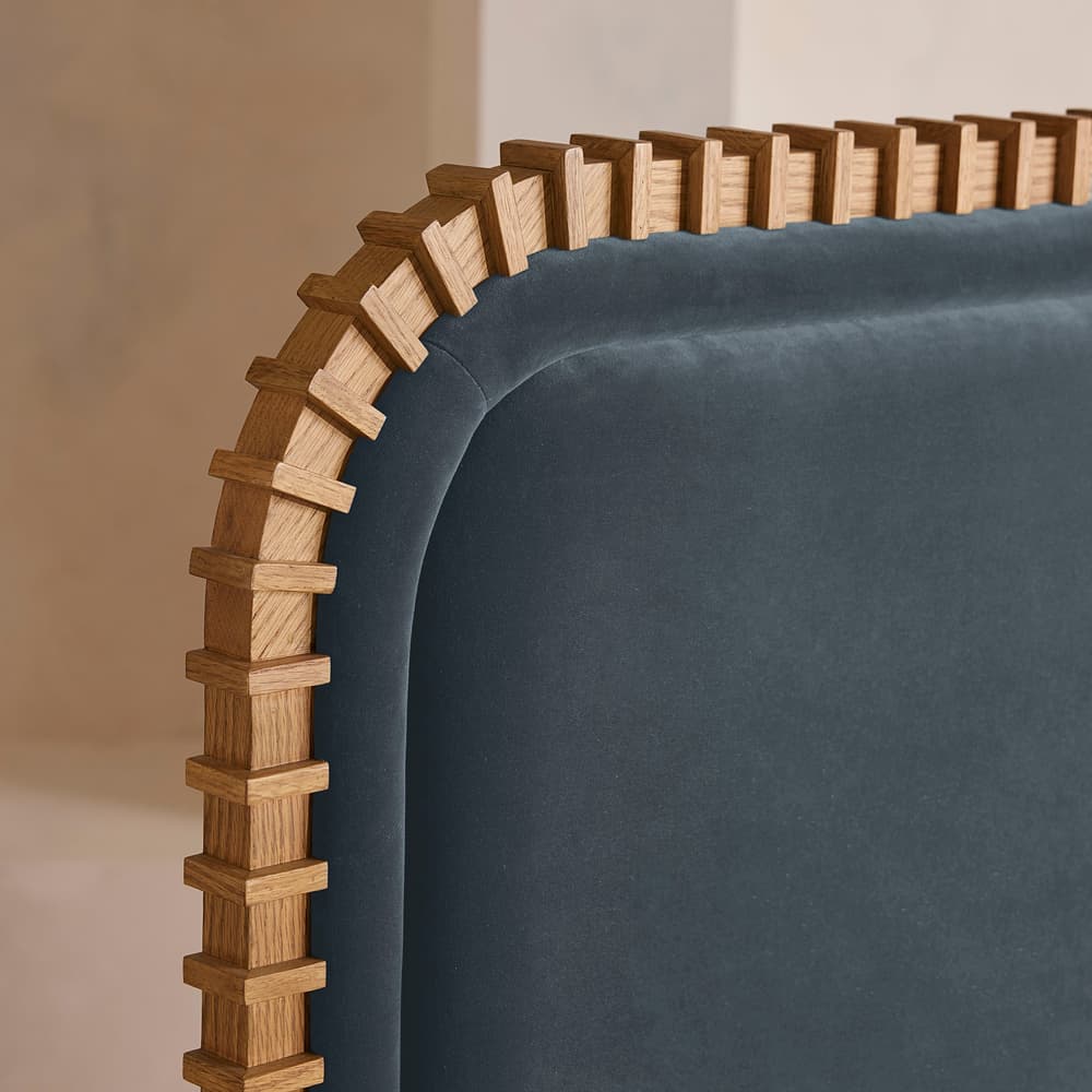 Angus Bed - King - Velvet - Grey Blue - US - Images - Image 3