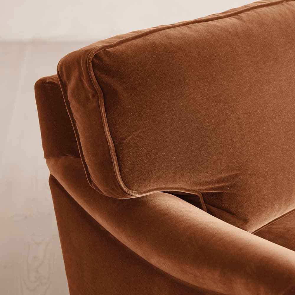 Arundel Two Seater Sofa - Velvet - Cinnamon - Images - Image 3