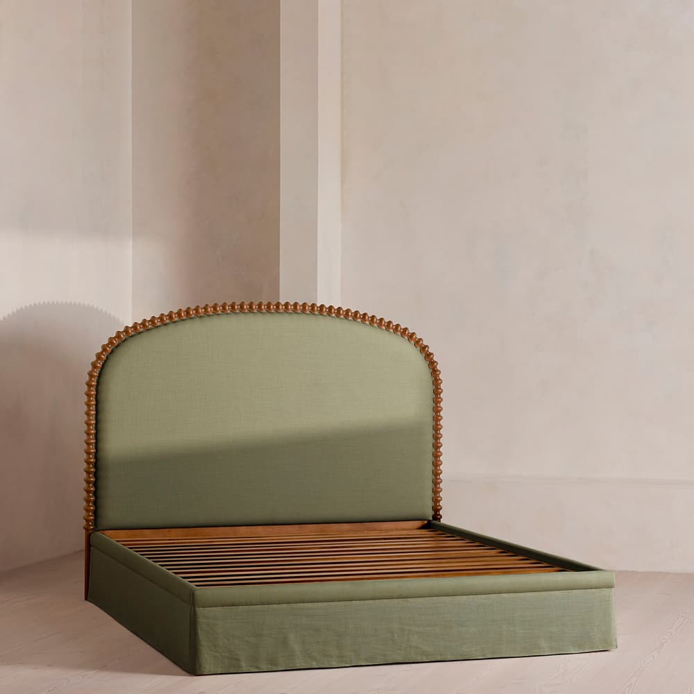 Mika Bed - King - Linen - Sage - US - Images - Image 3
