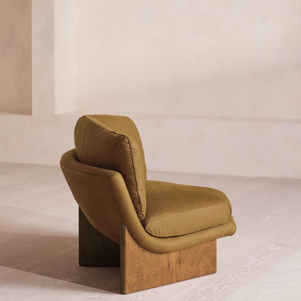 Tellis Corner Chair - Linen - Ochre - UK - Images - Image 3