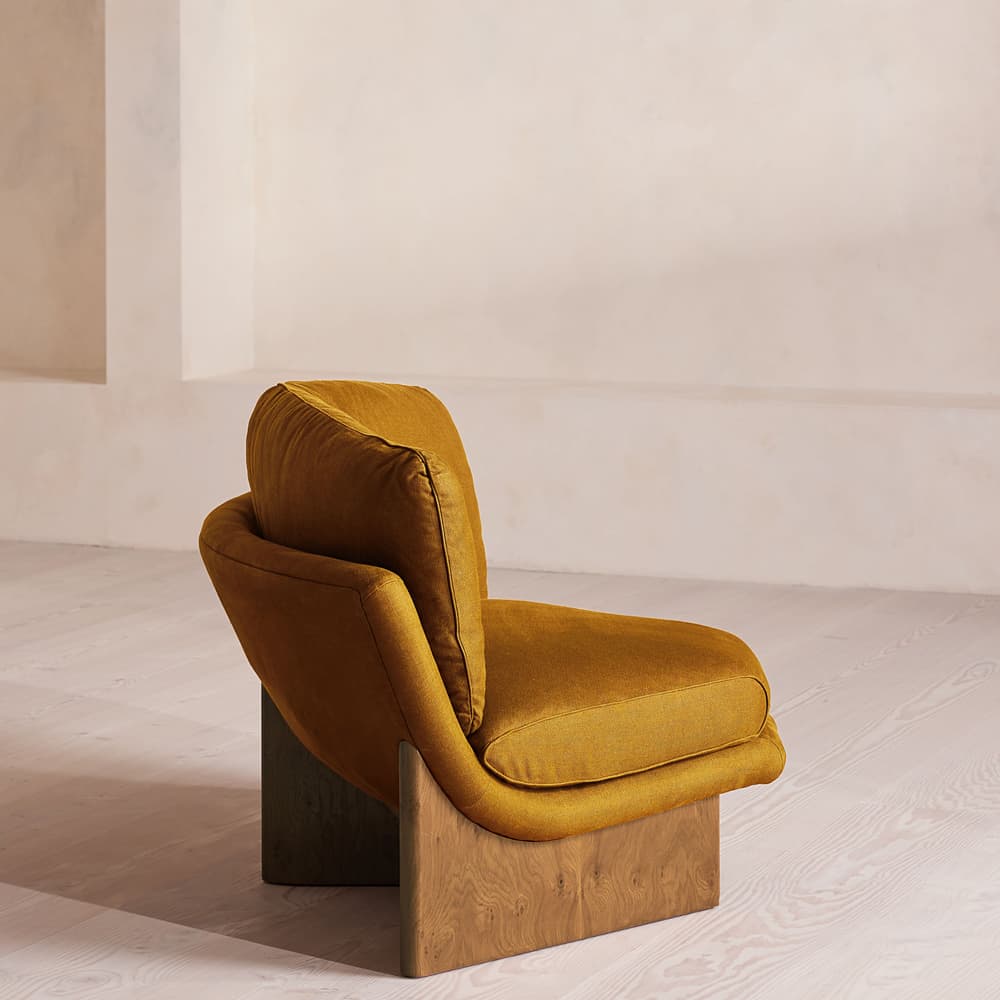 Tellis Corner Chair - Linen - Turmeric - UK - Images - Image 3