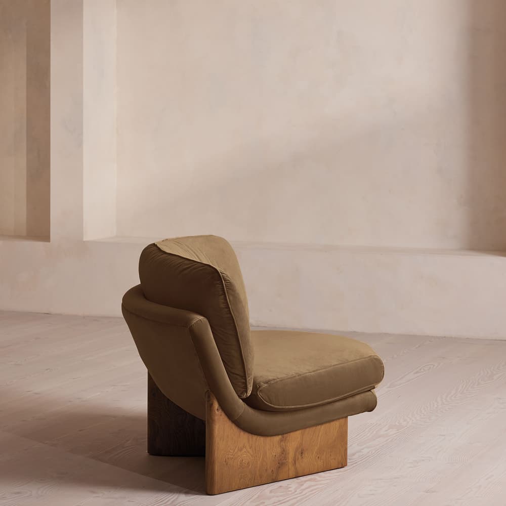 Tellis Corner Chair - Velvet - Truffle - US - Images - Image 3