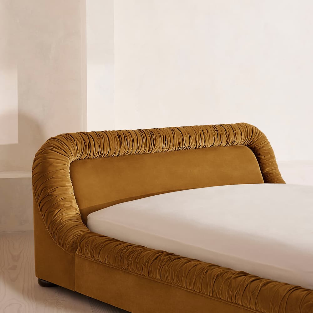 Vara Bed - Queen - Velvet - Mustard - US - Images - Image 3