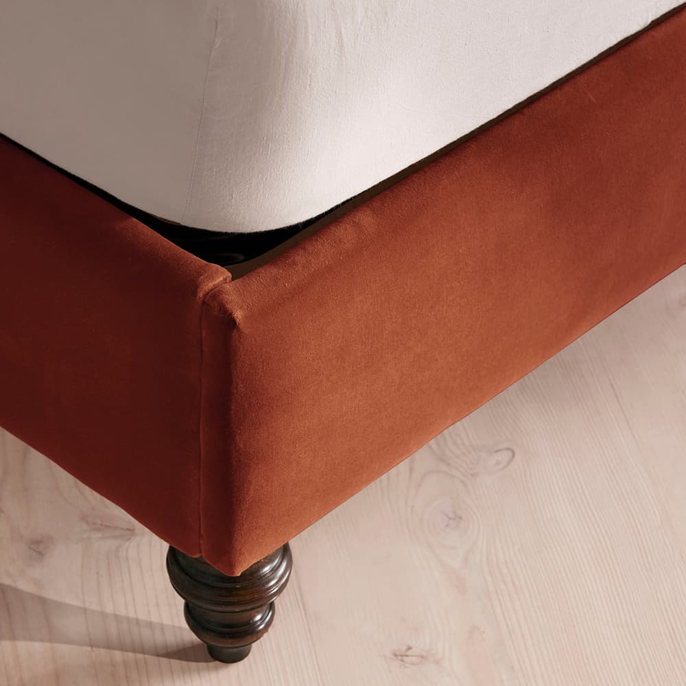 Rivas Bed - King - Velvet Rust - Images - Image 3