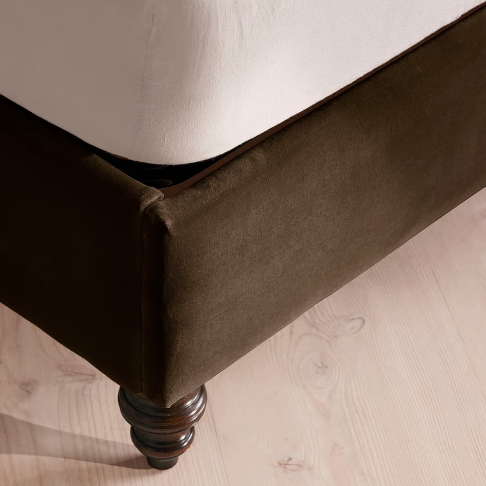 Rivas Bed - King - Velvet - Chocolate - Images - Image 3