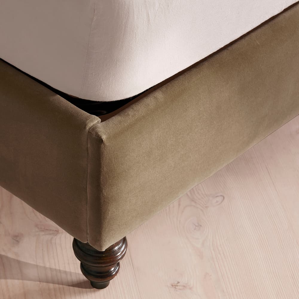Rivas Bed - King - Velvet - Truffle - UK - Images - Image 3