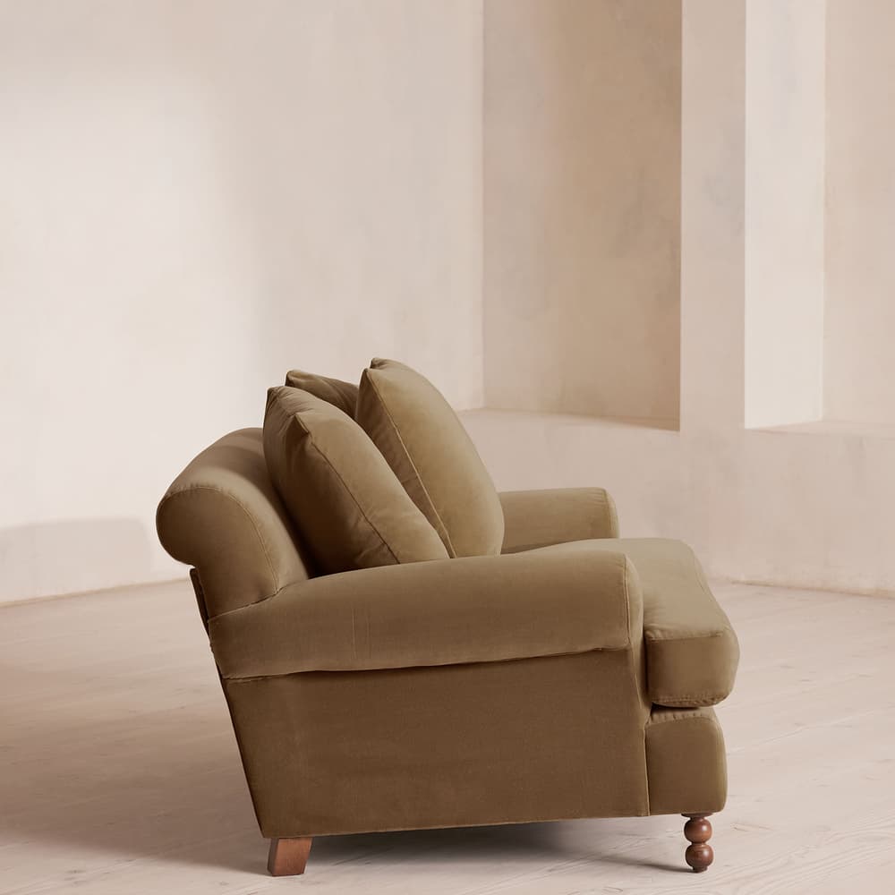 Audrey Loveseat - Velvet - Truffle - US - Images - Image 3