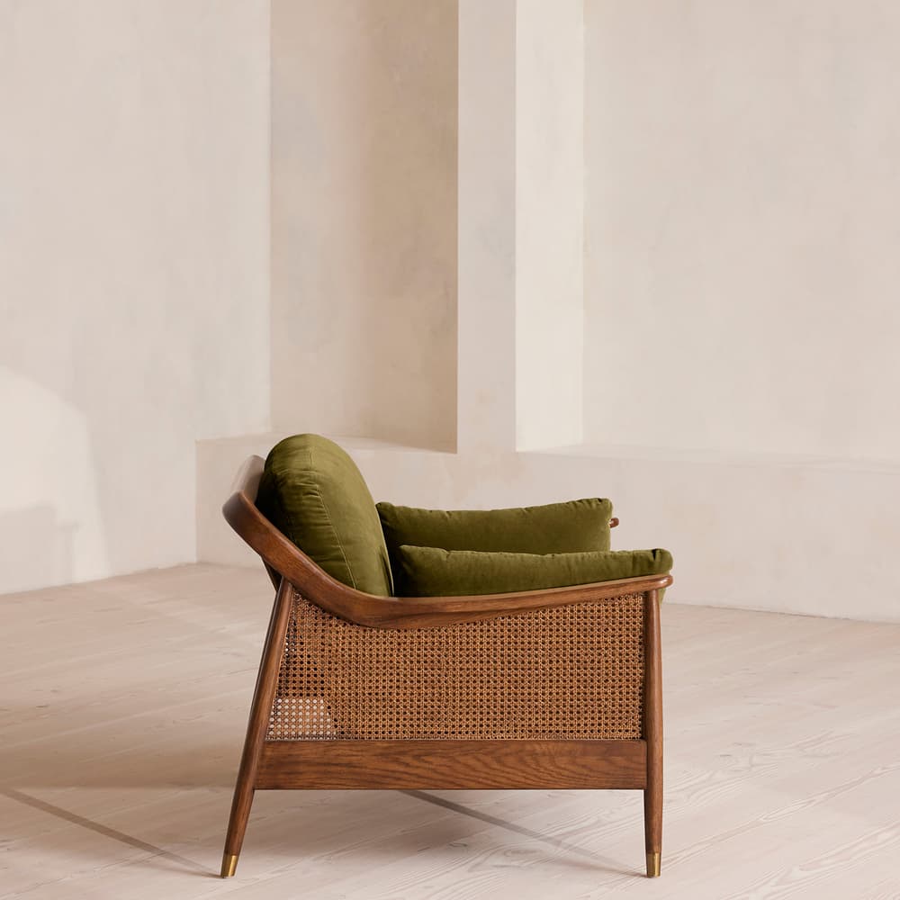 Atlanta Loveseat - Velvet - Olive - US - Images - Image 3