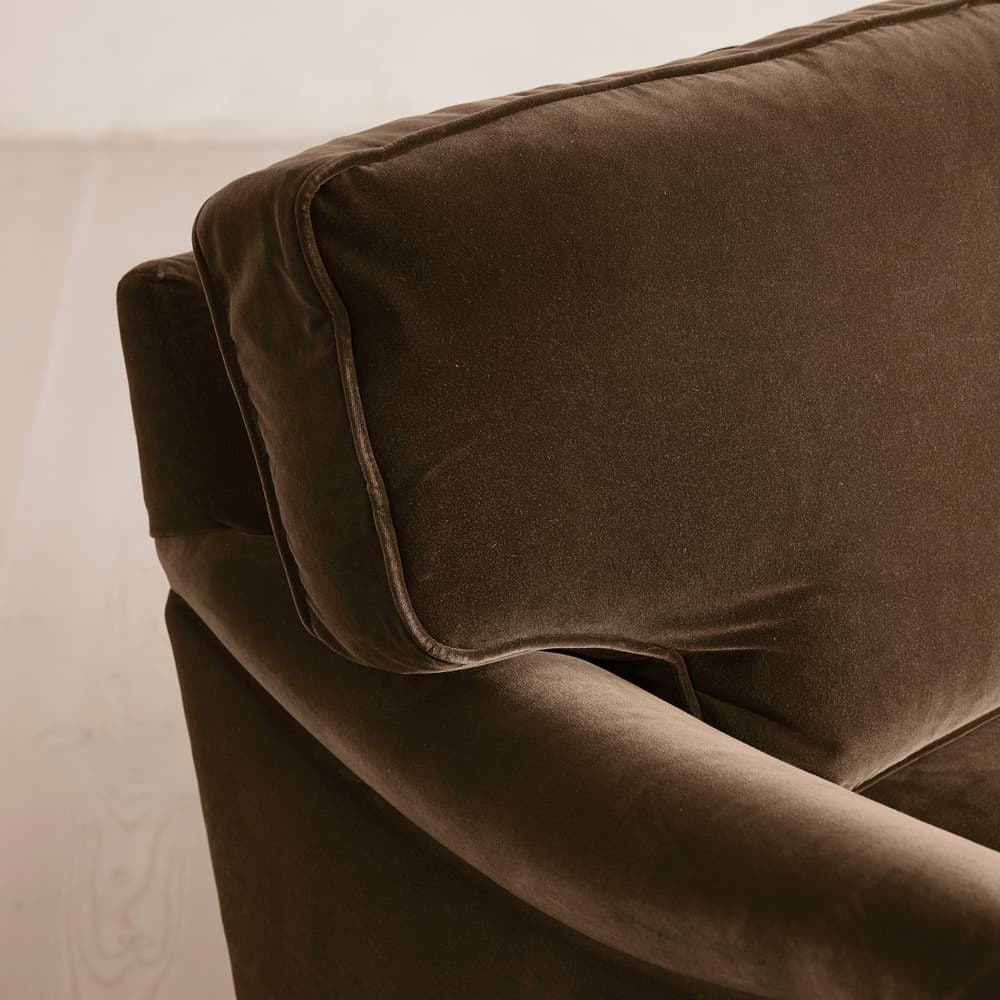 Arundel Two Seater - Sofa - Velvet - Chocolate - Images - Image 3
